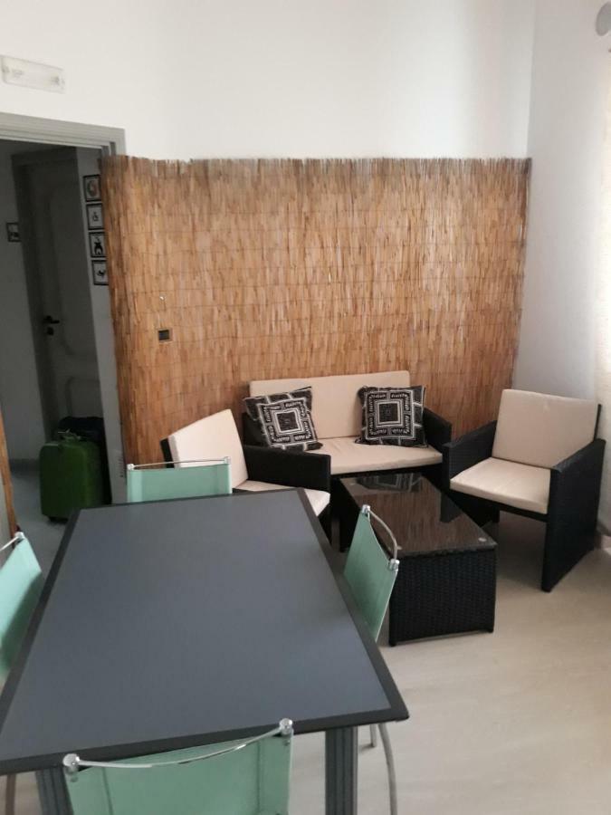 Rooms Center Wolf - Matrimoniale E Comunicanti 马泰拉 外观 照片